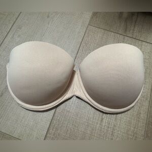 PINK Victoria's Secret Light Cream Strapless Bra Size 32D